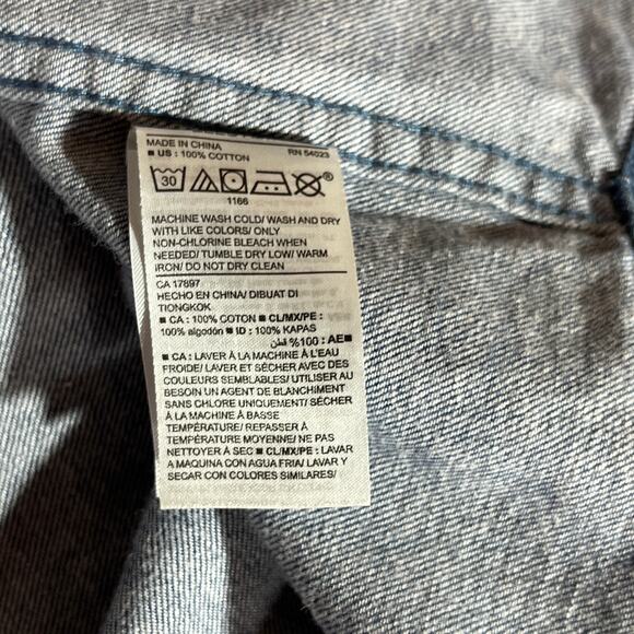 Old Navy Shirt Mens Size 3XL Blue Denim Slim Fit Button Up Short Sleeves Casual - Picture 6 of 8